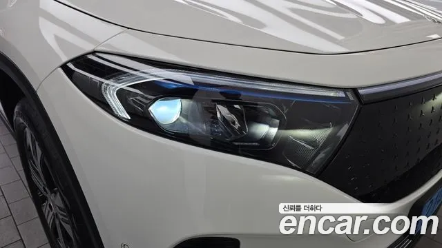 Mercedes-Benz EQA — Фото автомобиля 21