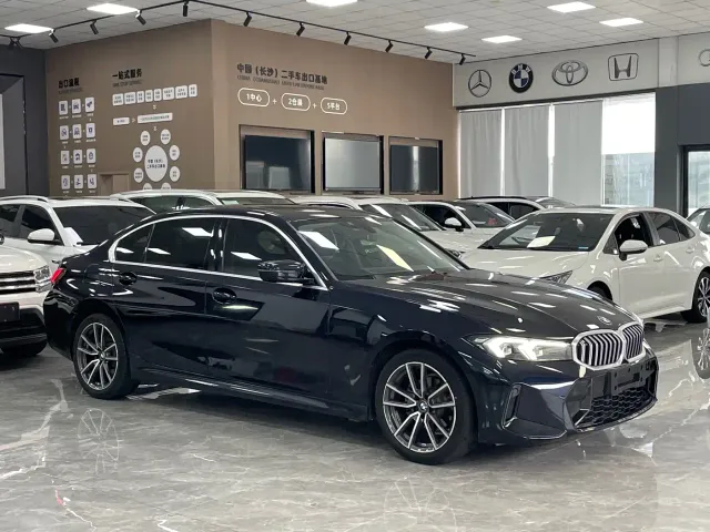 BMW 3 Series — Фото автомобиля 3