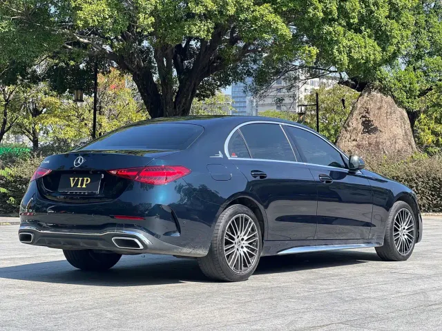 Mercedes-Benz C-Class — Фото автомобиля 25