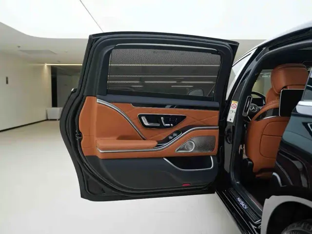 Mercedes-Benz Maybach S-Class — Фото автомобиля 15