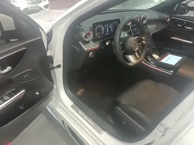 Mercedes-Benz C-Class — Фото автомобиля 15