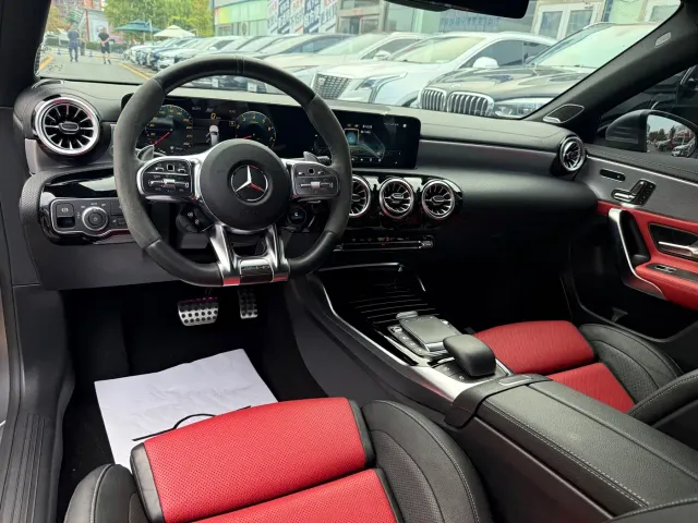 Mercedes-Benz Mercedes-Benz A-Class AMG (Import) 2022 AMG A 45 4MATIC+ — Фото автомобиля 18