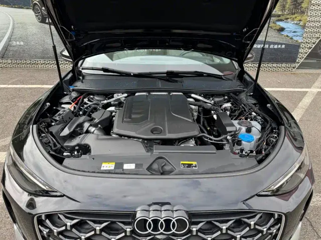 Audi A6L — Фото автомобиля 25