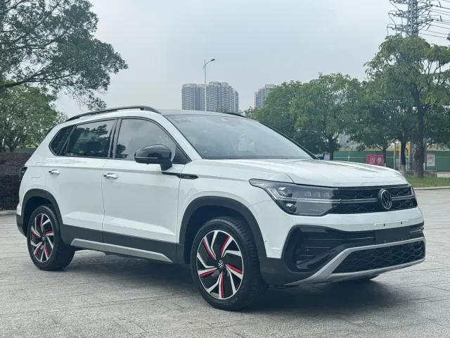 Volkswagen Tharu — Фото автомобиля 3