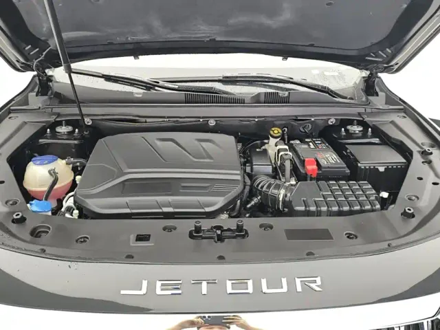 Jetour X70 Plus — Фото автомобиля 10