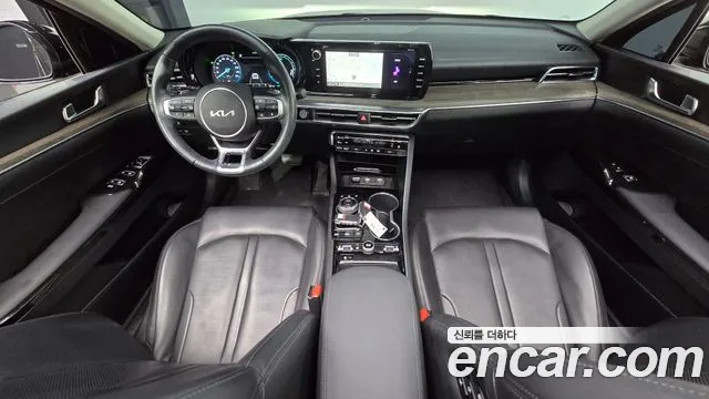 Kia K5 Generation 3 — Фото автомобиля 9