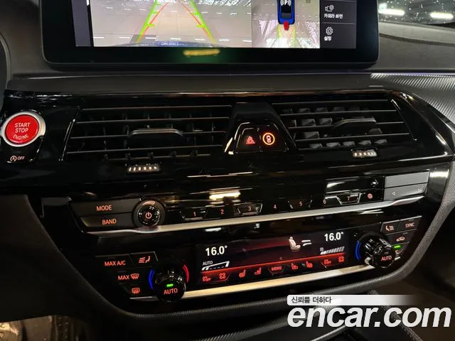 BMW M5 — Фото автомобиля 15