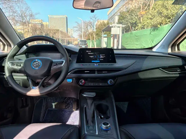 Buick Velite 6 — Фото автомобиля 10