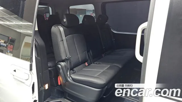 Hyundai Staria Staria Tourer 11 мест — Фото автомобиля 26