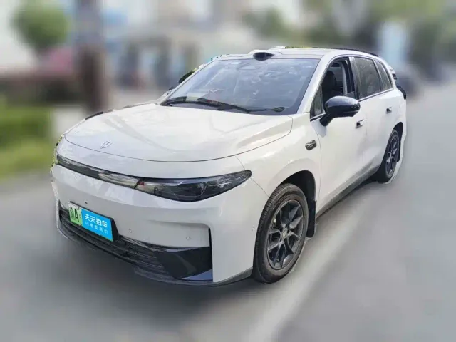 Фотография автомобиля — Leapmotor C10
