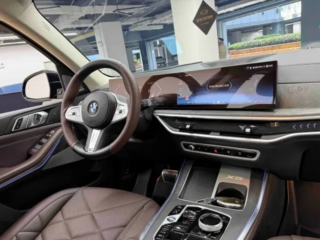BMW X5 — Фото автомобиля 28