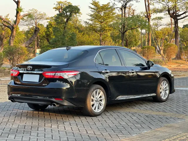 Toyota Camry — Фото автомобиля 6