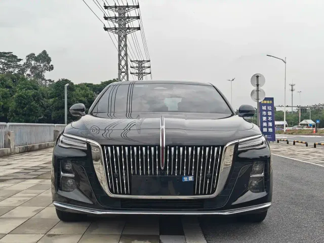 Hongqi H5 — Фото автомобиля 2