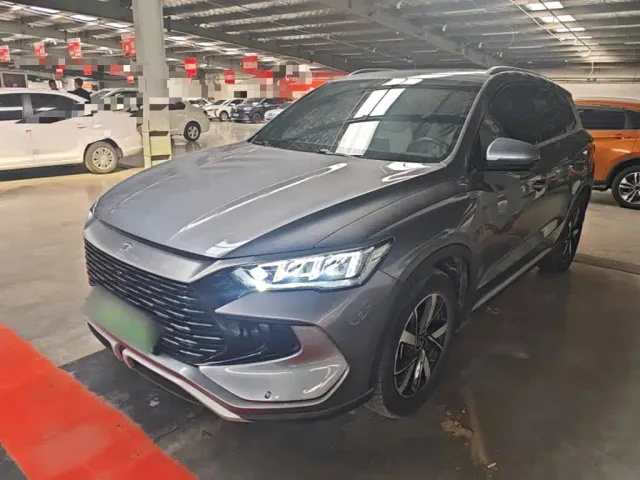 Фотография автомобиля — BYD Song Pro