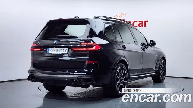 BMW X7 G07 — Фото автомобиля 2