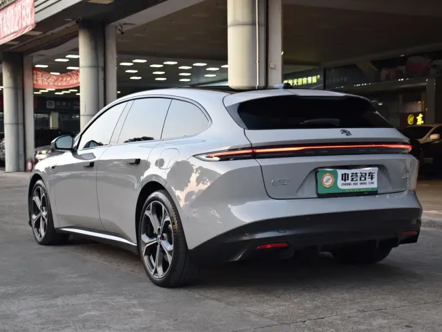 Nio ET5 Touring — Фото автомобиля 17