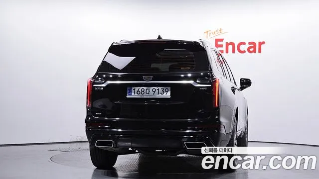 Cadillac XT6 — Фото автомобиля 4