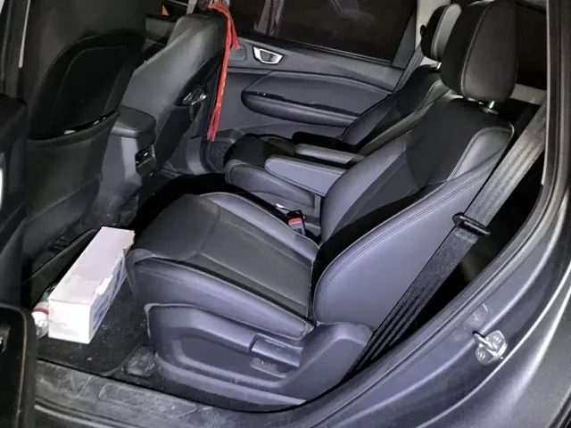 Wuling Jiachen — Фото автомобиля 13