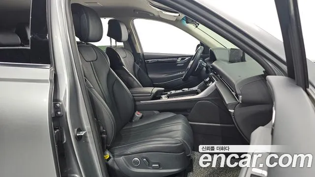 Genesis GV80 2.5T Бензин AWD — Фото автомобиля 9