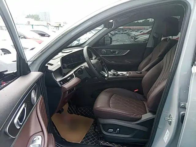 Chery Tiggo 8 PRO — Фото автомобиля 15