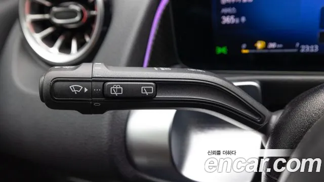 Mercedes-Benz GLB-Class — Фото автомобиля 18