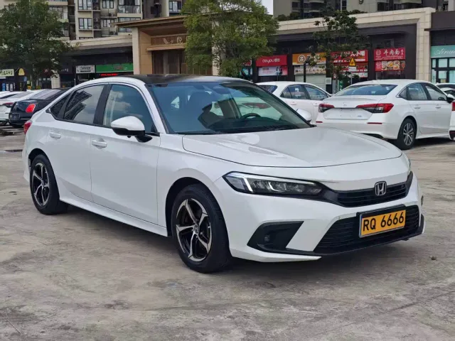 Honda Civic — Фото автомобиля 2