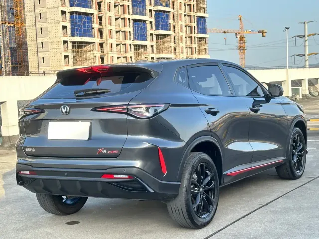 Changan X5 Plus — Фото автомобиля 6
