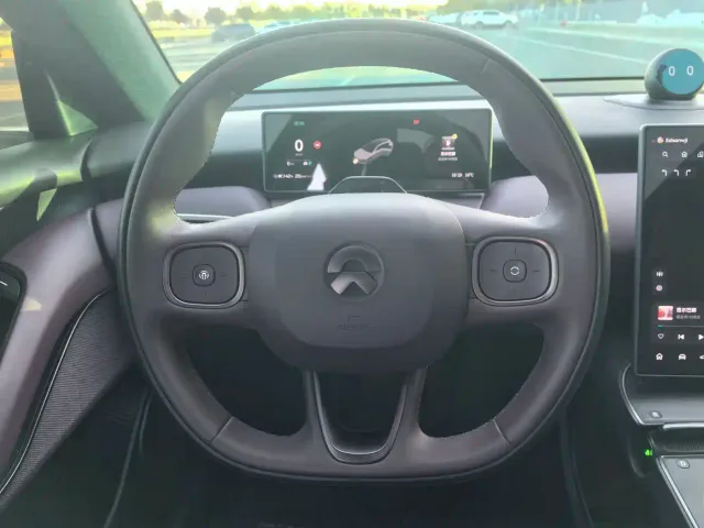Nio ET5 Touring — Фото автомобиля 15