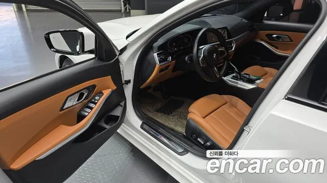 BMW 3-Series 3 серия (G20) 320i M Sport — Фото автомобиля 11