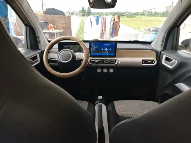 Wuling Hongguang Mini EV — Фото автомобиля 9