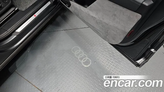 Audi Q3 35 TDI Premium — Фото автомобиля 26
