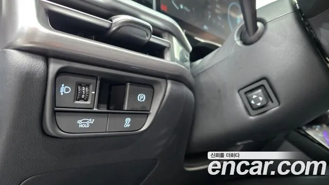 Hyundai Grandeur Grandeur (GN7) 2.5 Бензин 2WD — Фото автомобиля 13