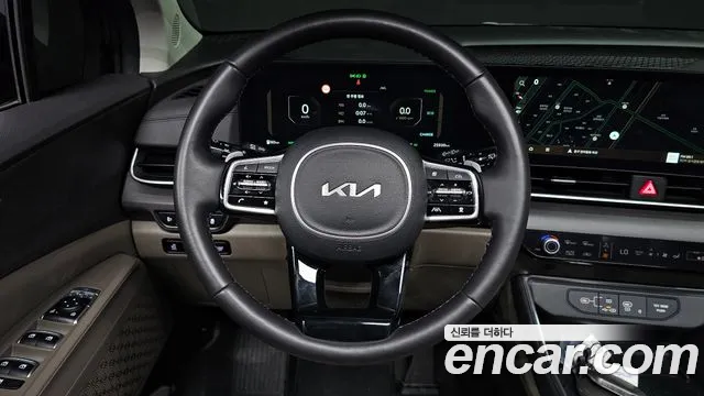 Kia Carnival Generation 4 — Фото автомобиля 19