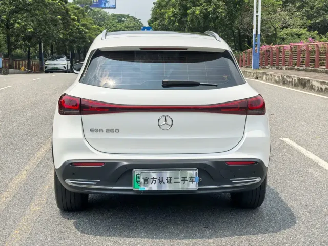Mercedes-Benz EQA — Фото автомобиля 17