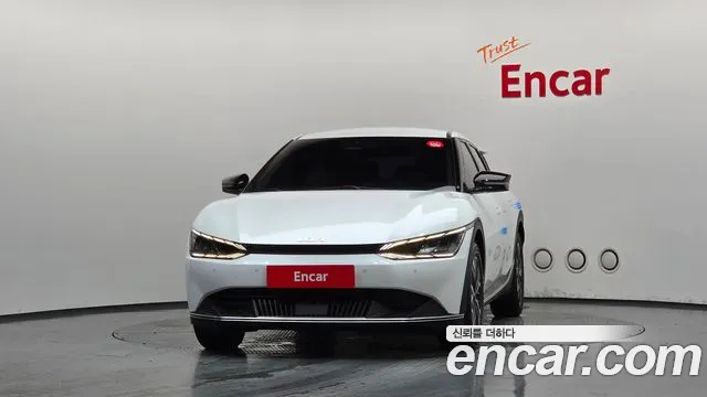 Kia EV6 Long Range — Фото автомобиля 3