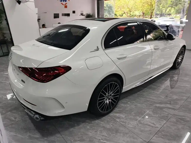 Mercedes-Benz C-Class — Фото автомобиля 6