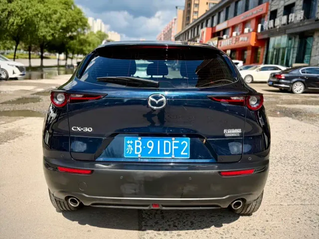 Mazda CX-30 — Фото автомобиля 5