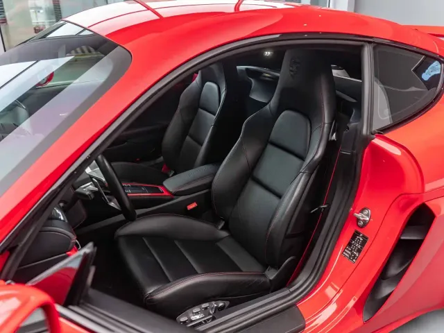 Porsche 718 — Фото автомобиля 7