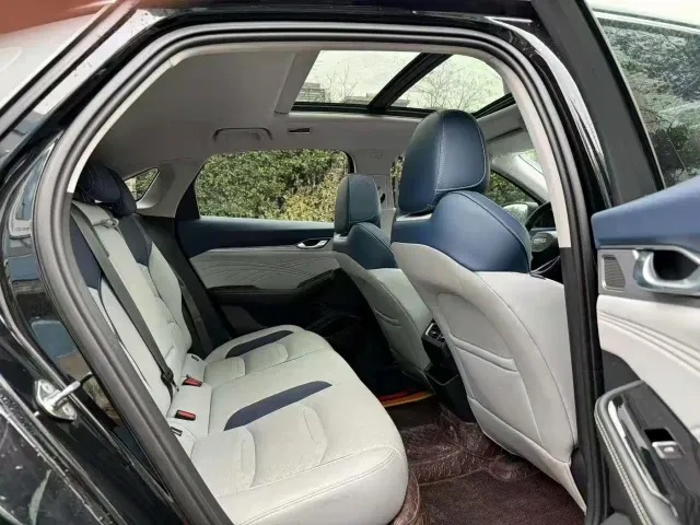 Geely Xingrui — Фото автомобиля 9