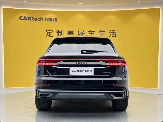 Audi Q8 — Фото автомобиля 5