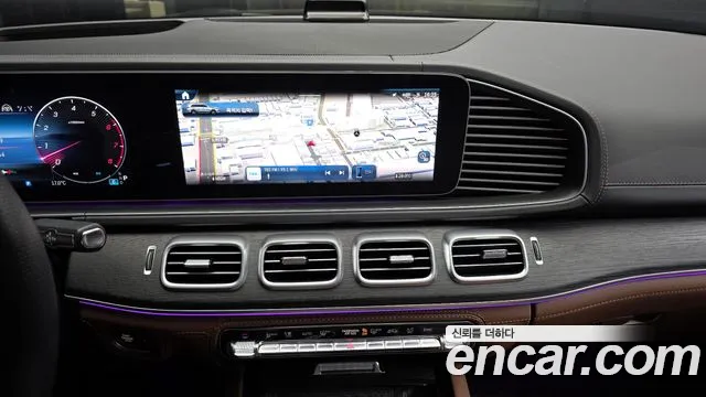 Mercedes-Benz GLS-Class — Фото автомобиля 10