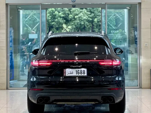 Porsche Cayenne — Фото автомобиля 5
