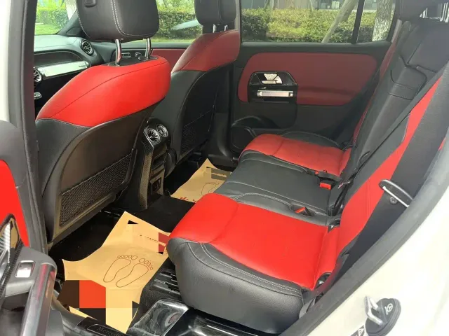 Mercedes-Benz GLB AMG — Фото автомобиля 6