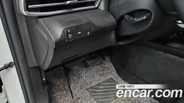 Hyundai Avante CN7 — Фото автомобиля 27