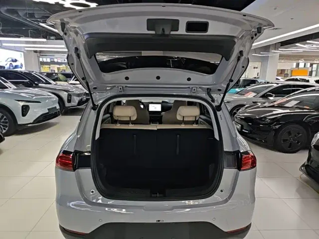 Wuling Binguo PLUS — Фото автомобиля 18