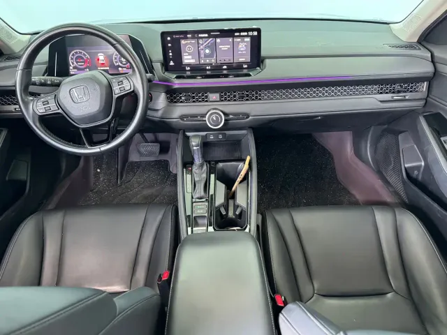 Honda Accord — Фото автомобиля 11