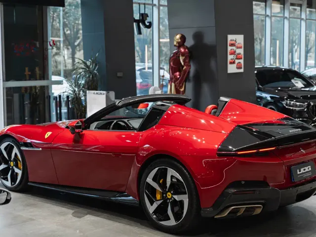 Ferrari 12Cilindri — Фото автомобиля 5