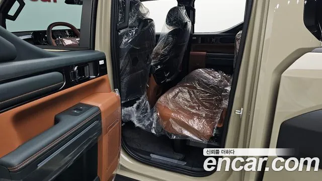 Kia Tasman Tasman 2.5T Бензин 4WD — Фото автомобиля 22