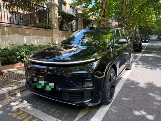 Фотография автомобиля — Li Auto L9
