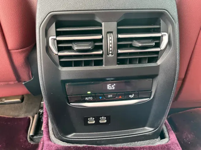 BMW 3 Series — Фото автомобиля 9